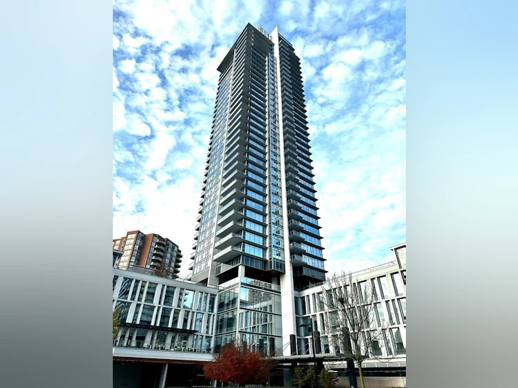 805-4360 Beresford Street, Burnaby, BC, V5H 0G2