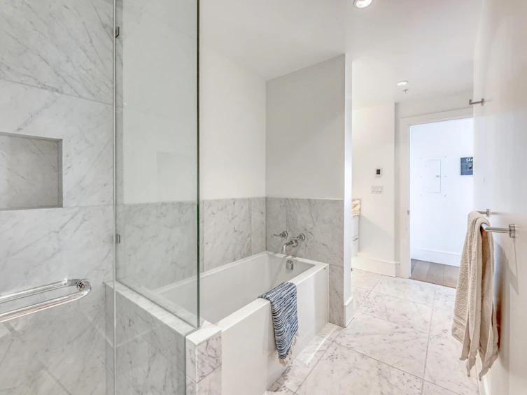 1206-1501 Foster Street, Surrey, BC, V4B 0C3 - 13