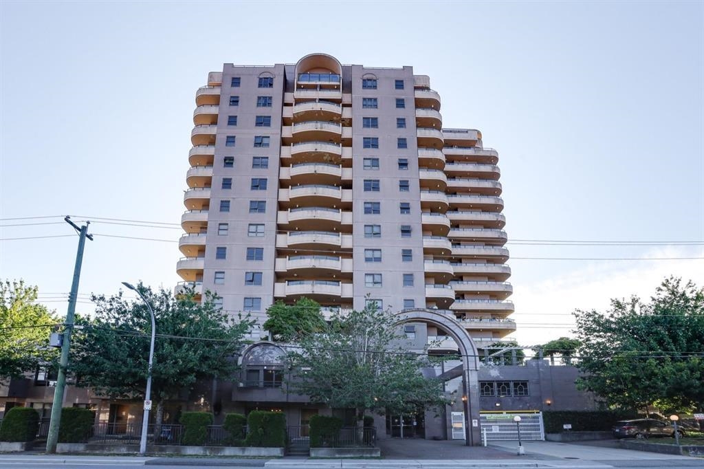 409-6611 Cooney Road, Richmond, BC, V6Y 4C5
