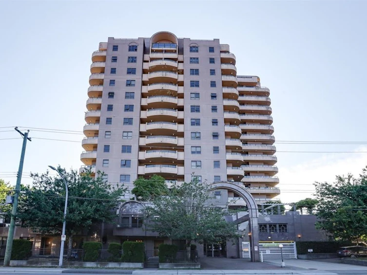 409-6611 Cooney Road, Richmond, BC, V6Y 4C5