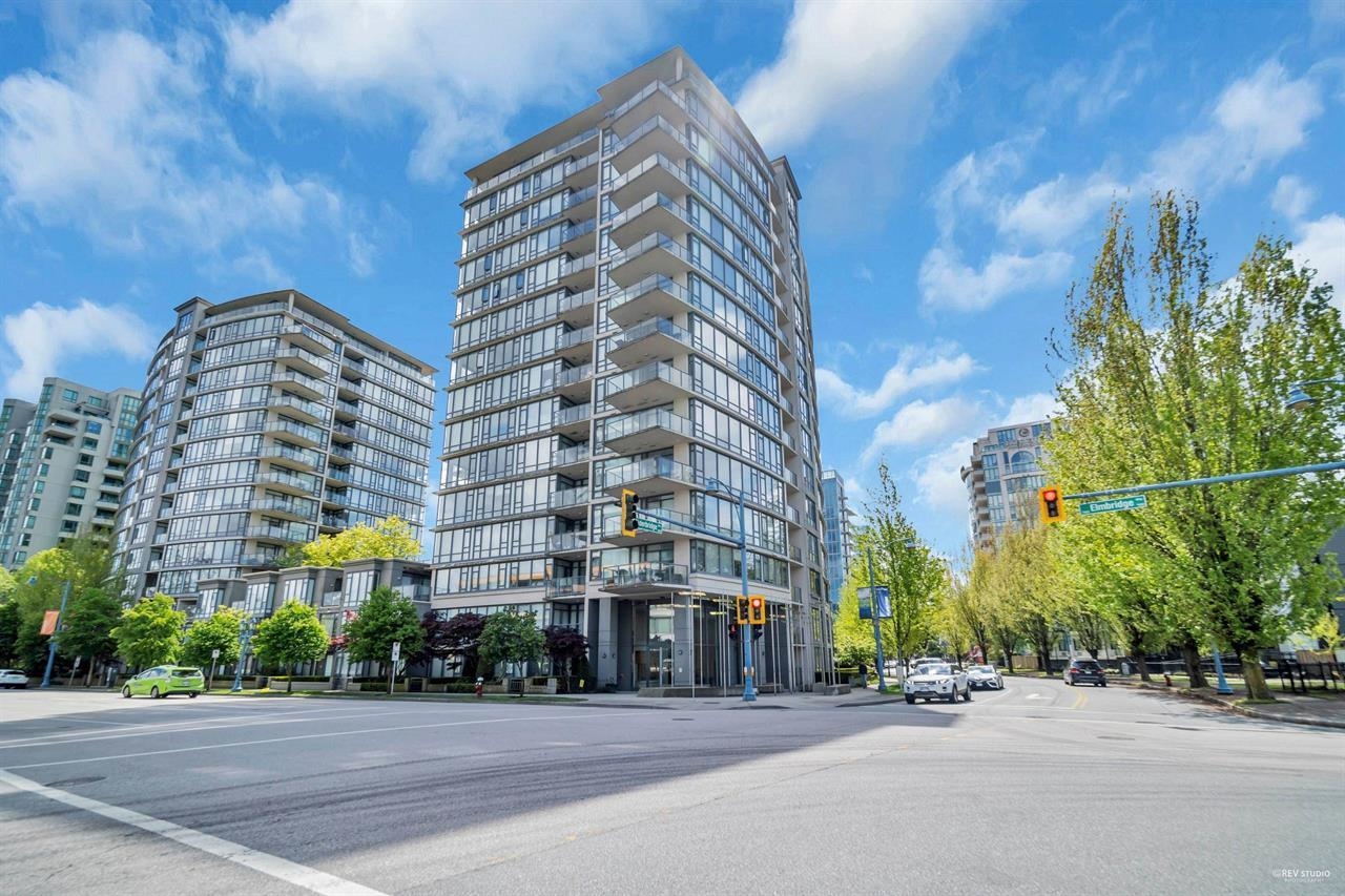 302-7360 Elmbridge Way, Richmond, BC, V6X 0A5