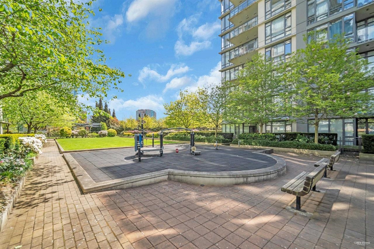 302-7360 Elmbridge Way, Richmond, BC, V6X 0A5 - 4