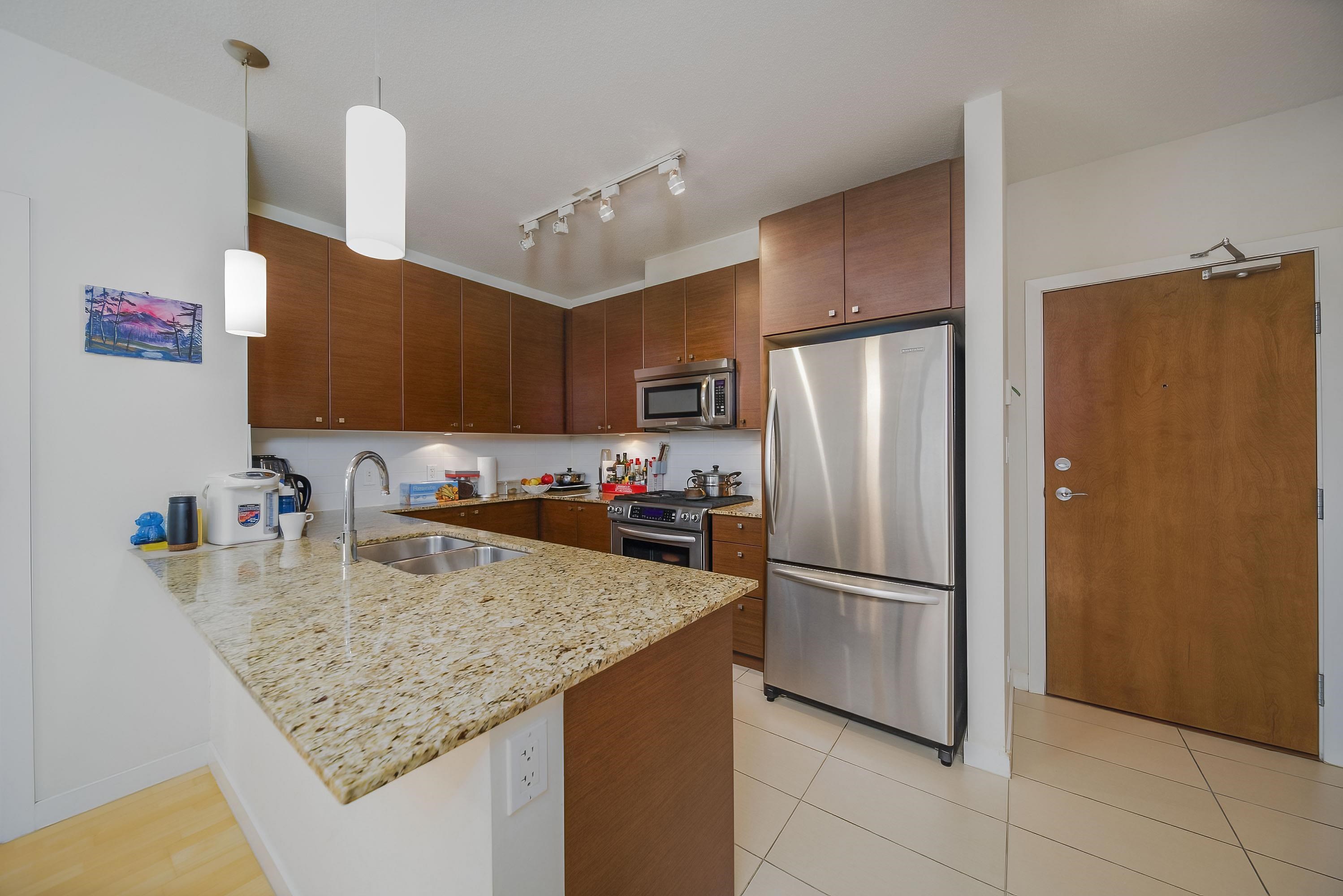 302-7360 Elmbridge Way, Richmond, BC, V6X 0A5 - 13