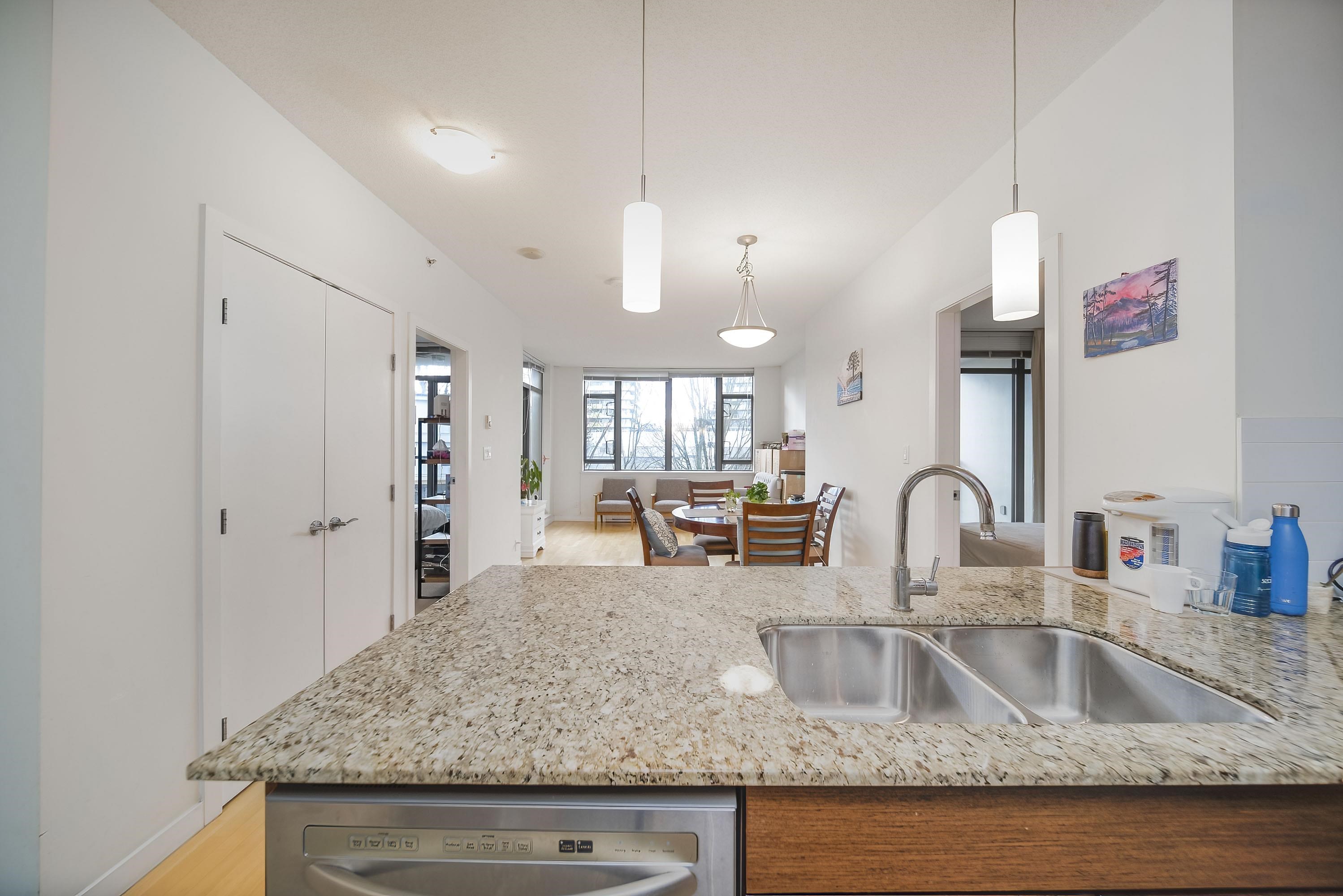 302-7360 Elmbridge Way, Richmond, BC, V6X 0A5 - 17