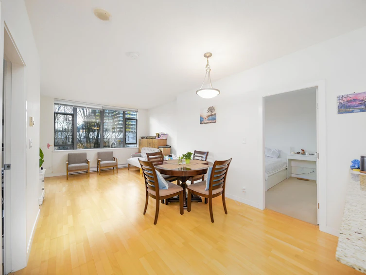 302-7360 Elmbridge Way, Richmond, BC, V6X 0A5 - 18