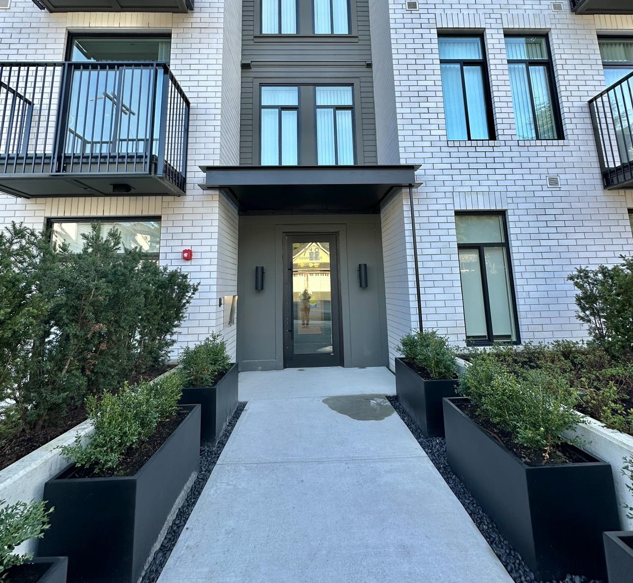 211-718 Edgar Avenue, Coquitlam, BC, V3K 0H2