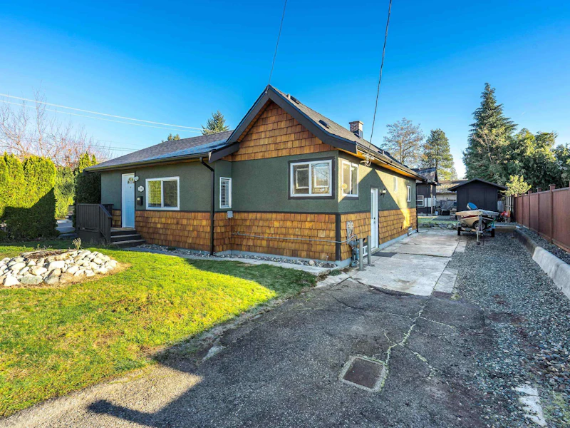 7590 Dunsmuir Street, Mission BC V2V 4B4