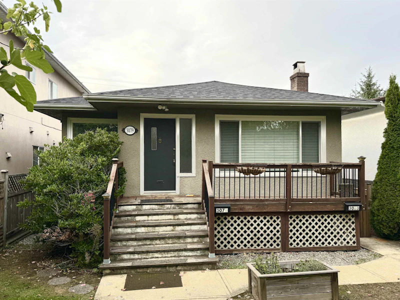 3079 E 22nd Avenue, Vancouver BC V5M 2Y5