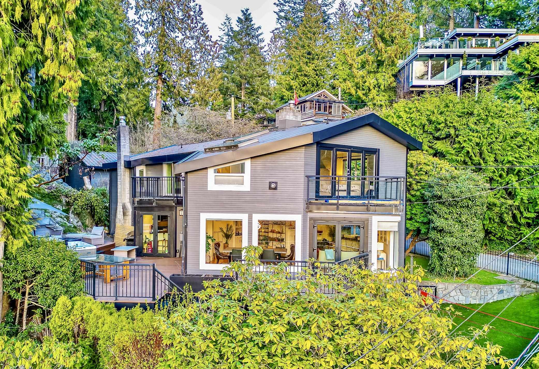 5747 Telegraph Trail, West Vancouver, BC, V7W 1R3