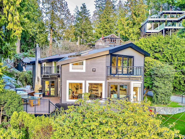 5747 Telegraph Trail, West Vancouver, BC, V7W 1R3
