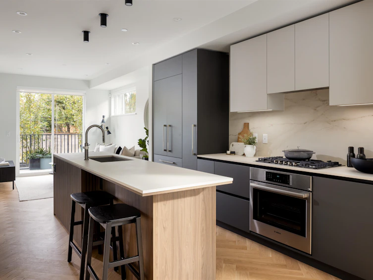124-755 W 49th Avenue, Vancouver, BC, V5Z 0A1