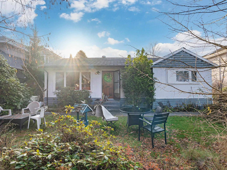 6660 Francis Road, Richmond, BC, V7C 1K5