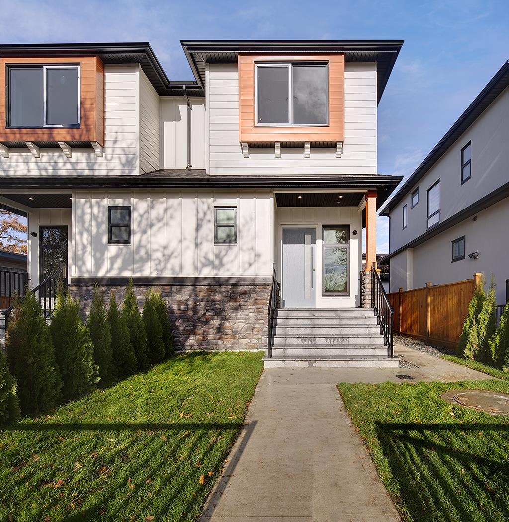 2617 E 56th Avenue, Vancouver, BC, V5S 1Z8