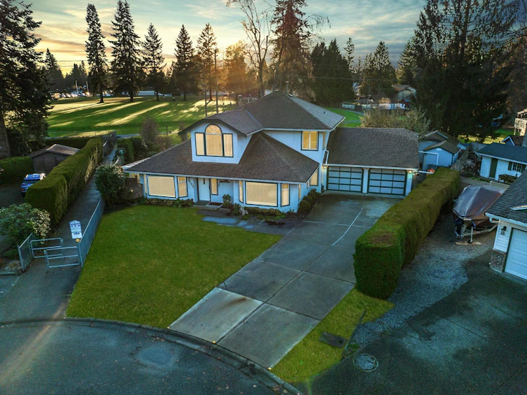 9105 Crickmer Court, Langley, BC, V1M 2S5