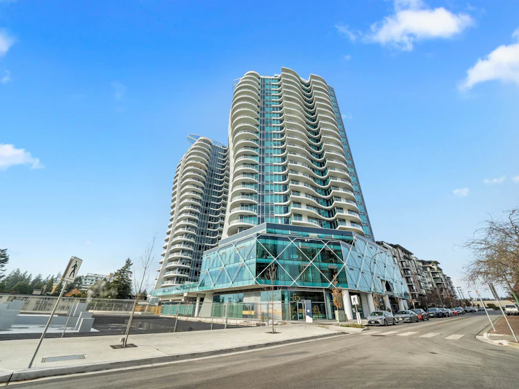 806-1501 Foster Street, Surrey, BC, V4B 0C3