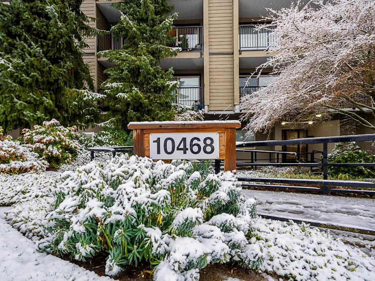 212-10468 148 Street, Surrey, BC, V3R 8T1