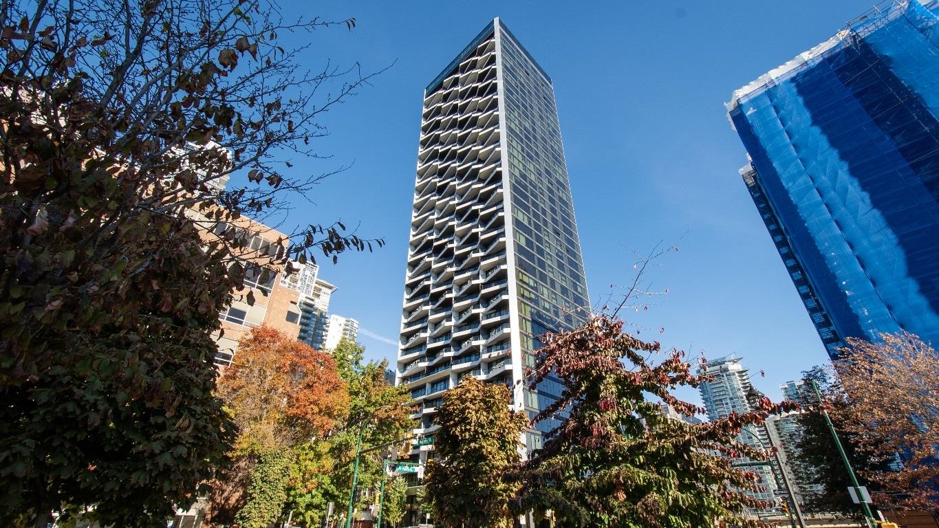 2702-889 Pacific Street, Vancouver, BC, V6Z 1C3