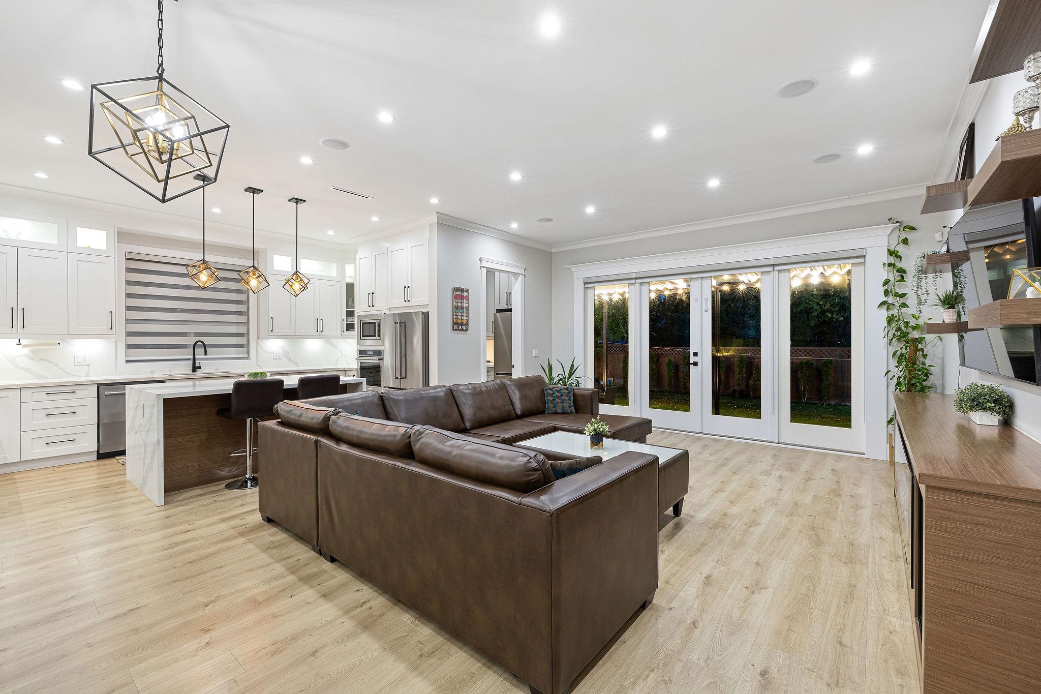 6098 175a Street, Surrey, BC, V3S 4B6