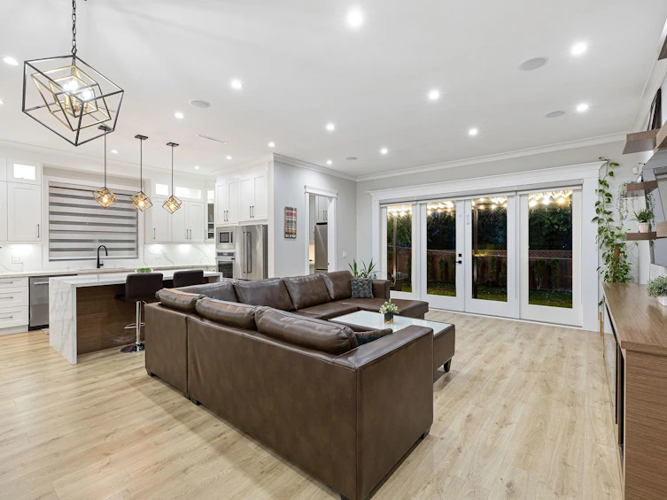 6098 175a Street, Surrey, BC, V3S 4B6