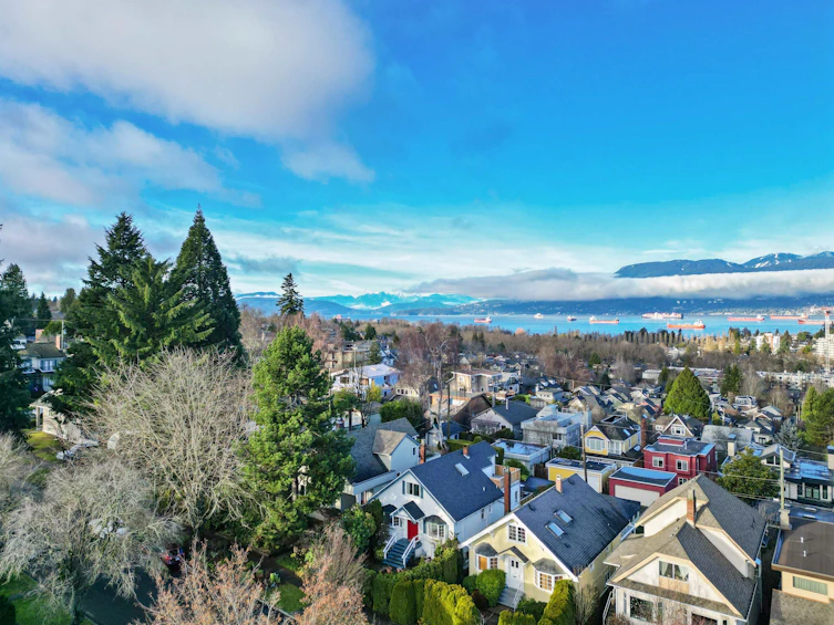 3749 W 14th Avenue, Vancouver, BC, V6R 2W8