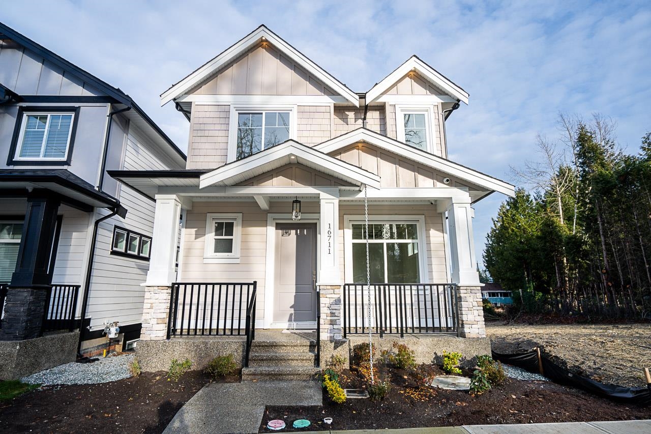 16711 25a Avenue, Surrey, BC, V3R 0N9