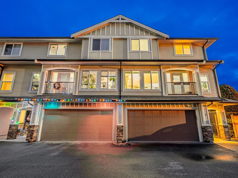 8 - 27234 30th Avenue, Langley BC V4W 3J6