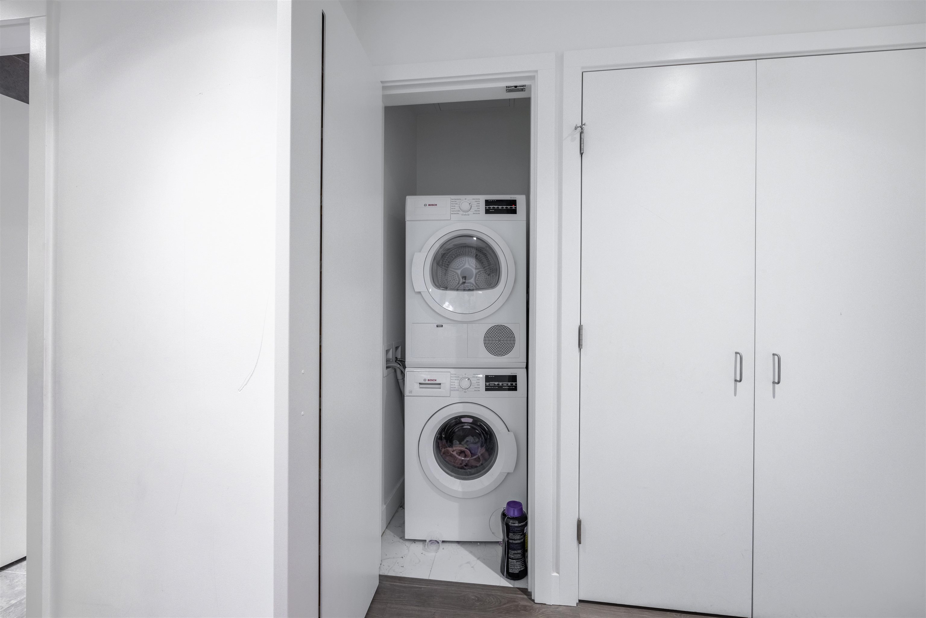 1105-6320 No. 3 Road, Richmond, BC, V6Y 0L5 - 5