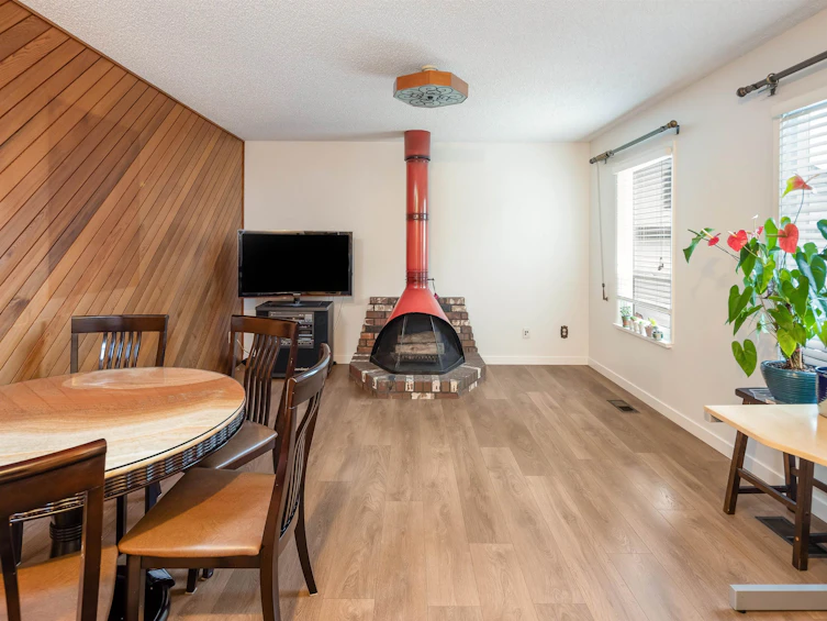 7720 No 1 Road, Richmond, BC, V7C 1T6 - 4