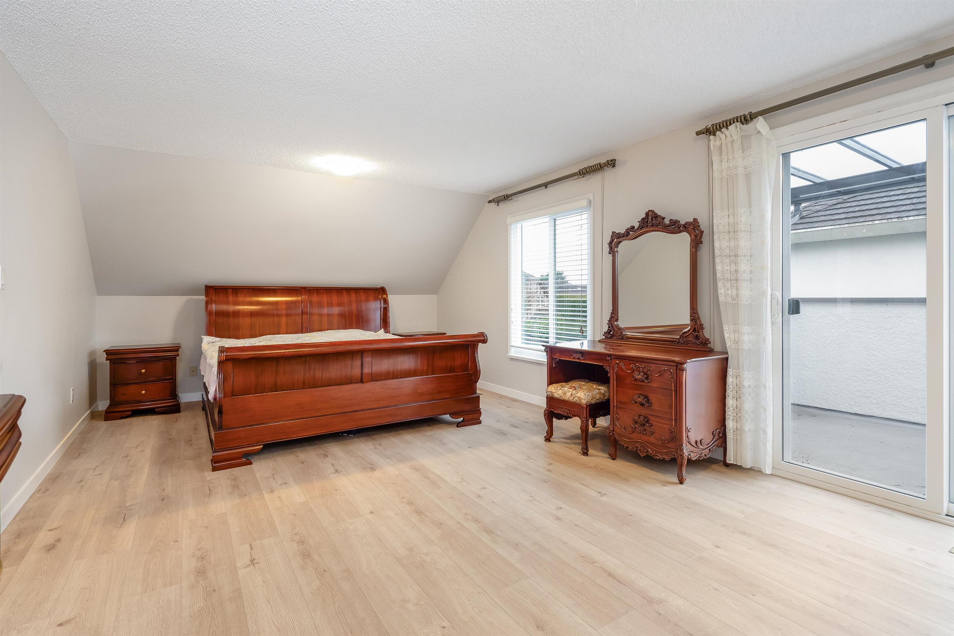 7720 No 1 Road, Richmond, BC, V7C 1T6 - 8
