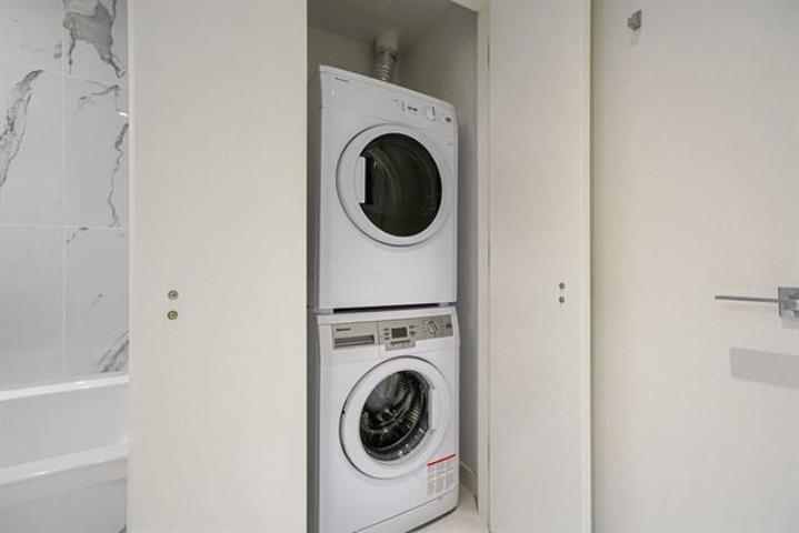 802-1688 Pullman Porter Street, Vancouver, BC, V6A 0H3 - 10