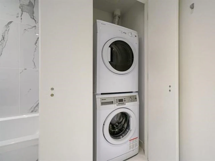 802-1688 Pullman Porter Street, Vancouver, BC, V6A 0H3 - 10