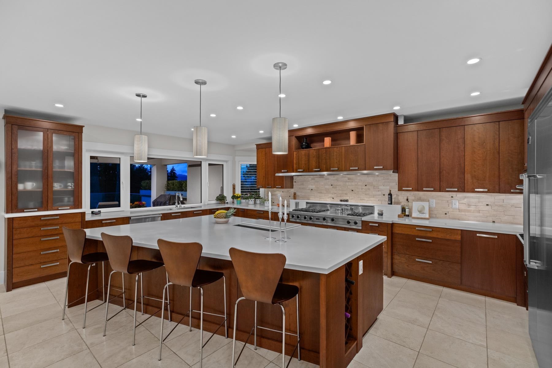 2729 Crescent Drive, Denman Island, BC, V4A 3J9 - 13