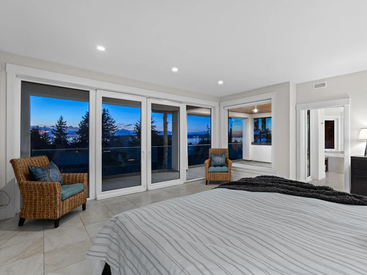 2729 Crescent Drive, Denman Island, BC, V4A 3J9 - 20