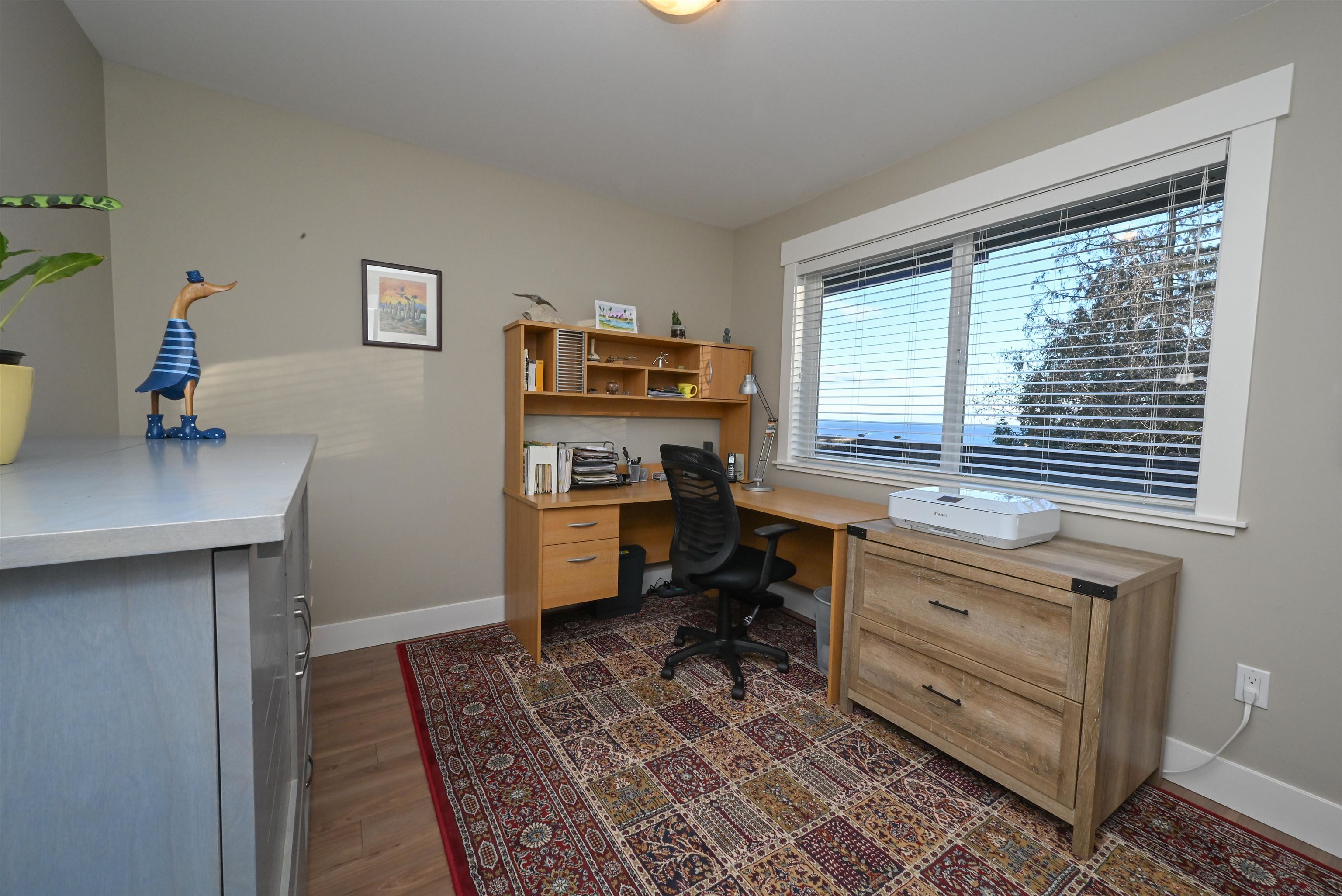 6251 Oracle Road, Sechelt, BC, V7Z 0N7 - 22