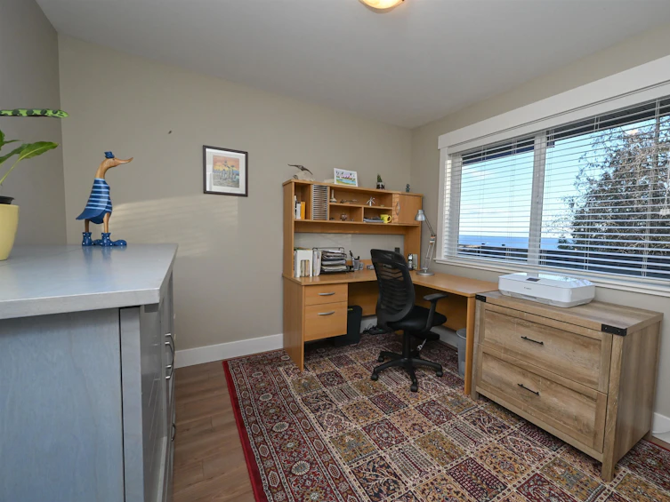 6251 Oracle Road, Sechelt, BC, V7Z 0N7 - 22