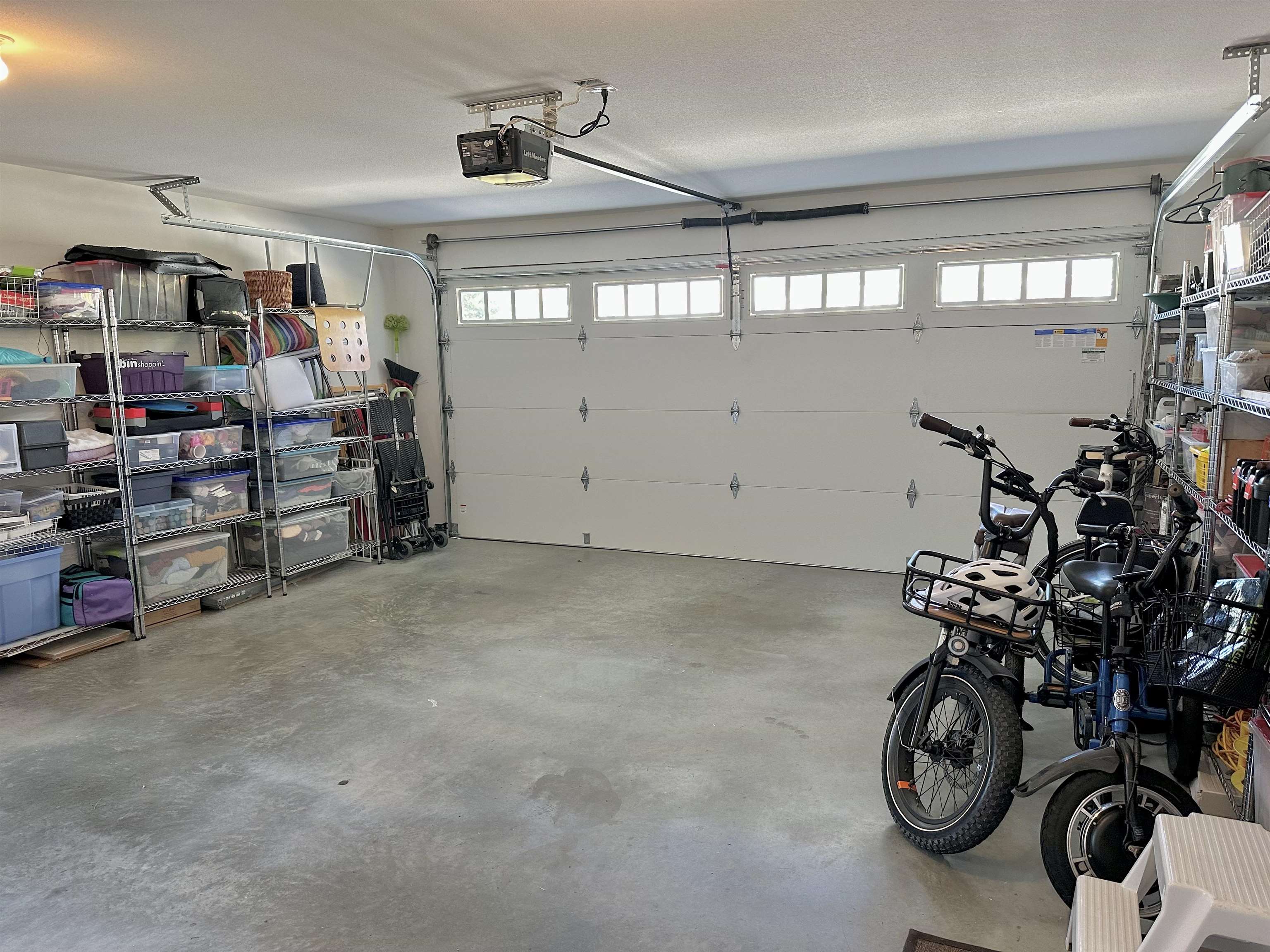 6251 Oracle Road, Sechelt, BC, V7Z 0N7 - 27