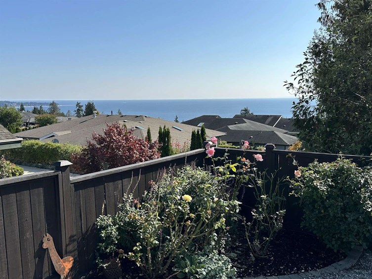 6251 Oracle Road, Sechelt, BC, V7Z 0N7 - 28