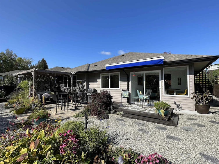 6251 Oracle Road, Sechelt, BC, V7Z 0N7 - 29