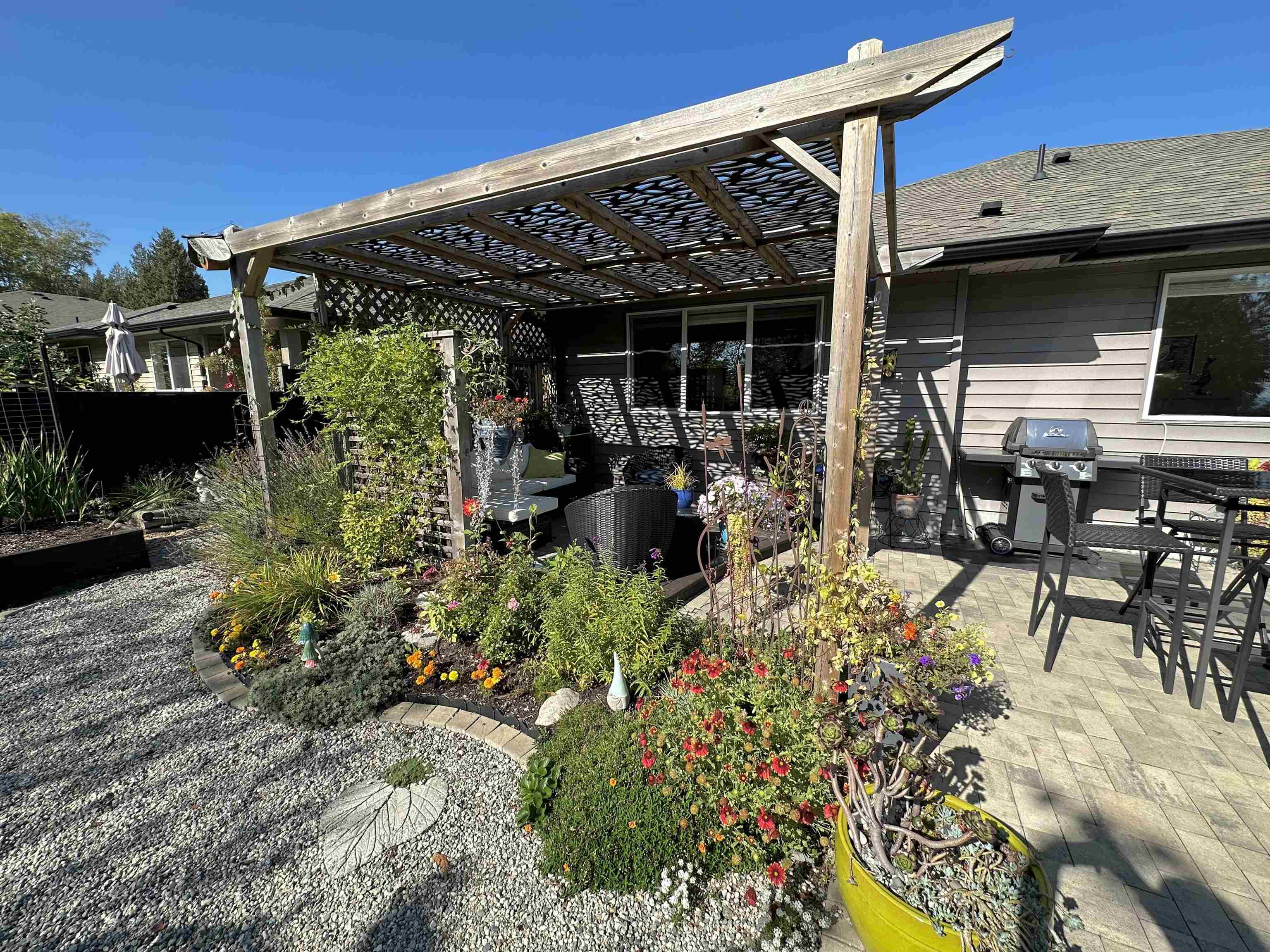 6251 Oracle Road, Sechelt, BC, V7Z 0N7 - 33