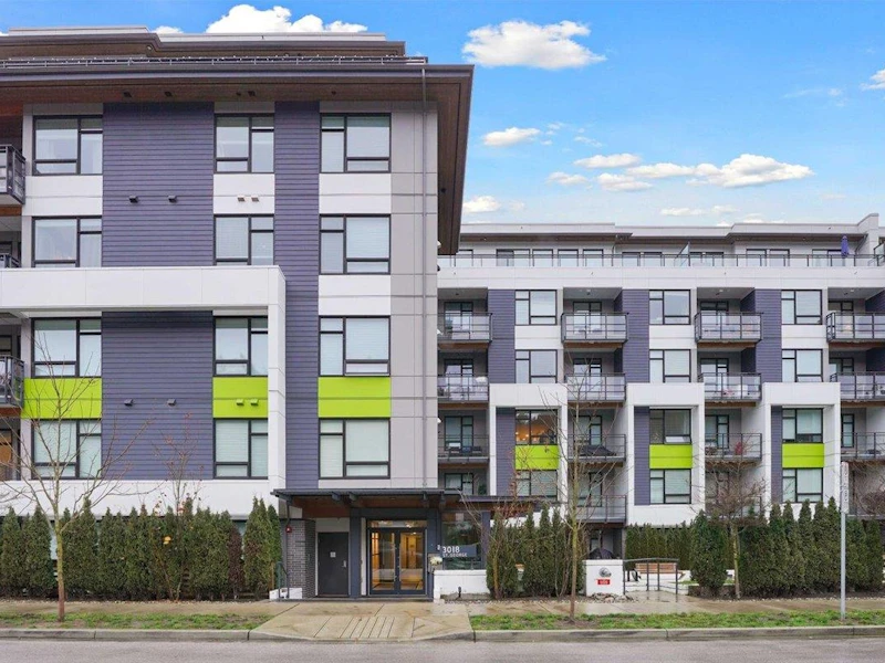 406 - 3018 St George Street, Port Moody BC