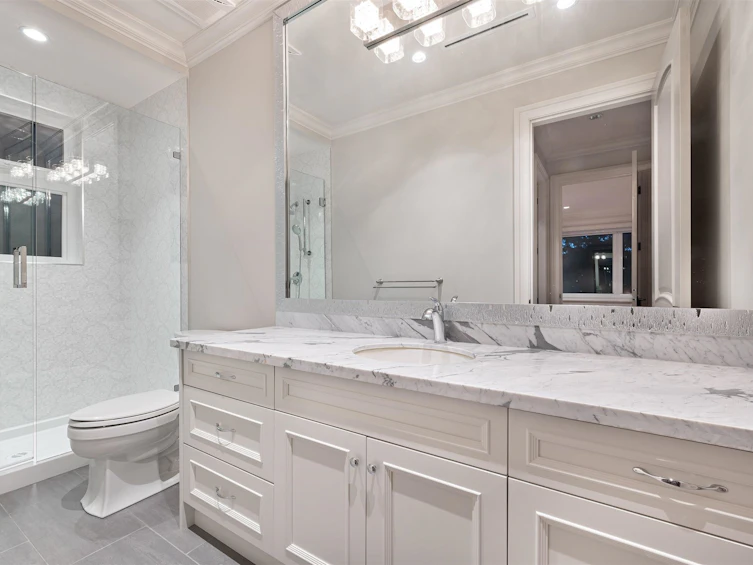 13885 18 Avenue, Surrey, BC, V4A 1W6 - 22