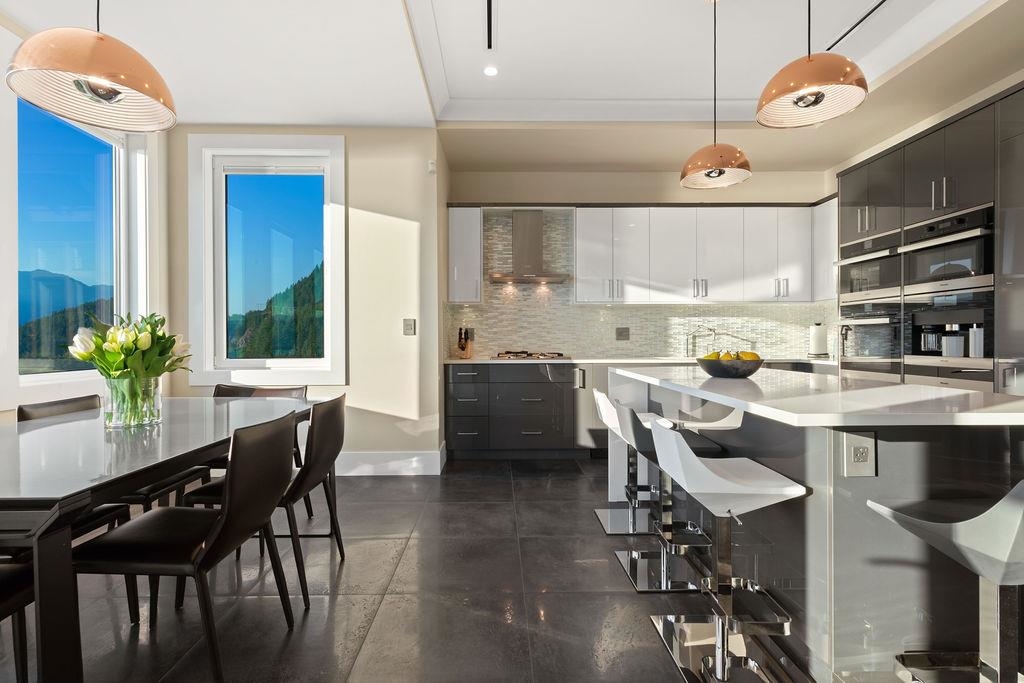 660 Ocean Crest Drive, West Vancouver, BC, V0N 3Z2 - 10