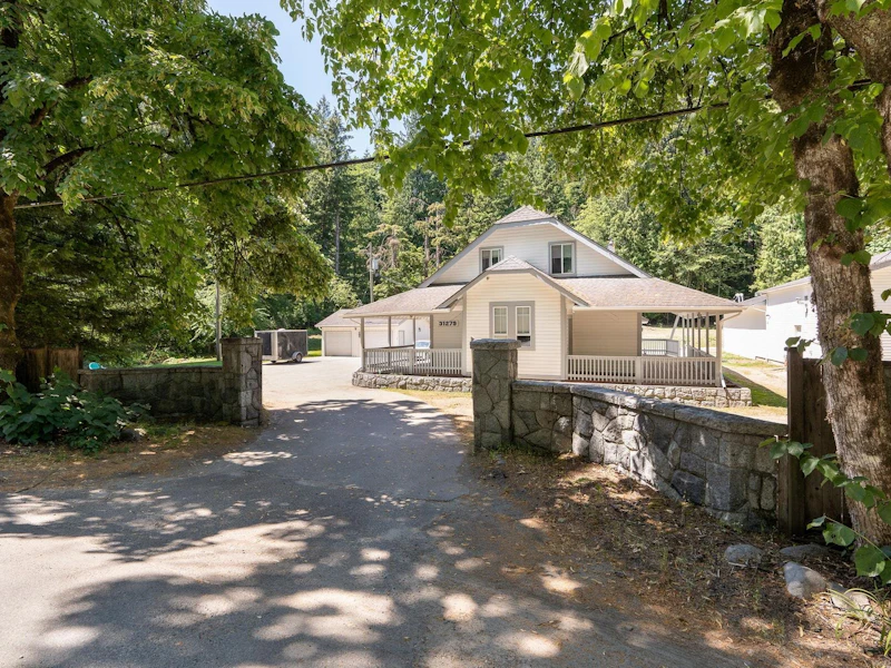 31279 Dewdney Trunk Road, Mission BC V4S 1C4