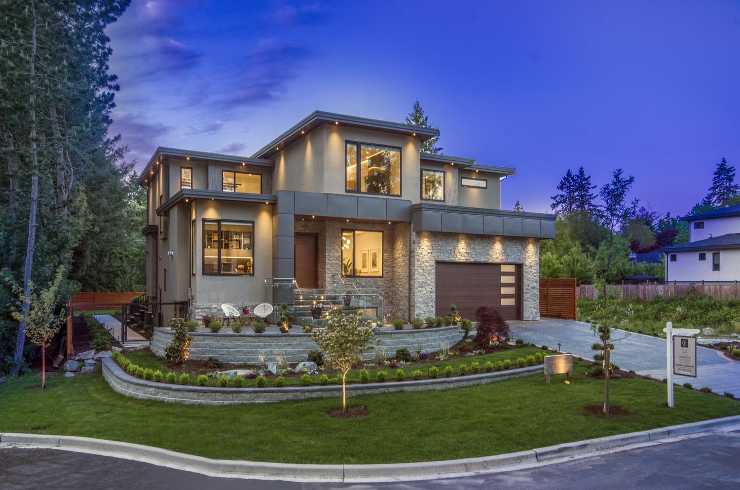 14317 31a Avenue, Surrey, BC, V4P 2J5