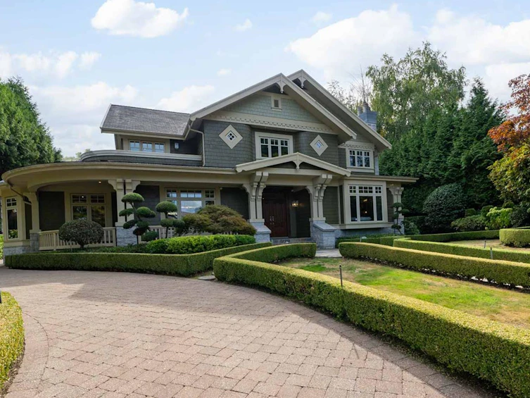 1350 W 32nd Avenue, Vancouver, BC, V6H 2J3