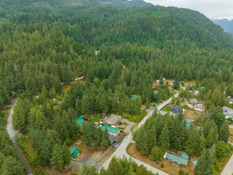 26501 Reynolds Road, Hope, BC, V0X 1L3 - 2