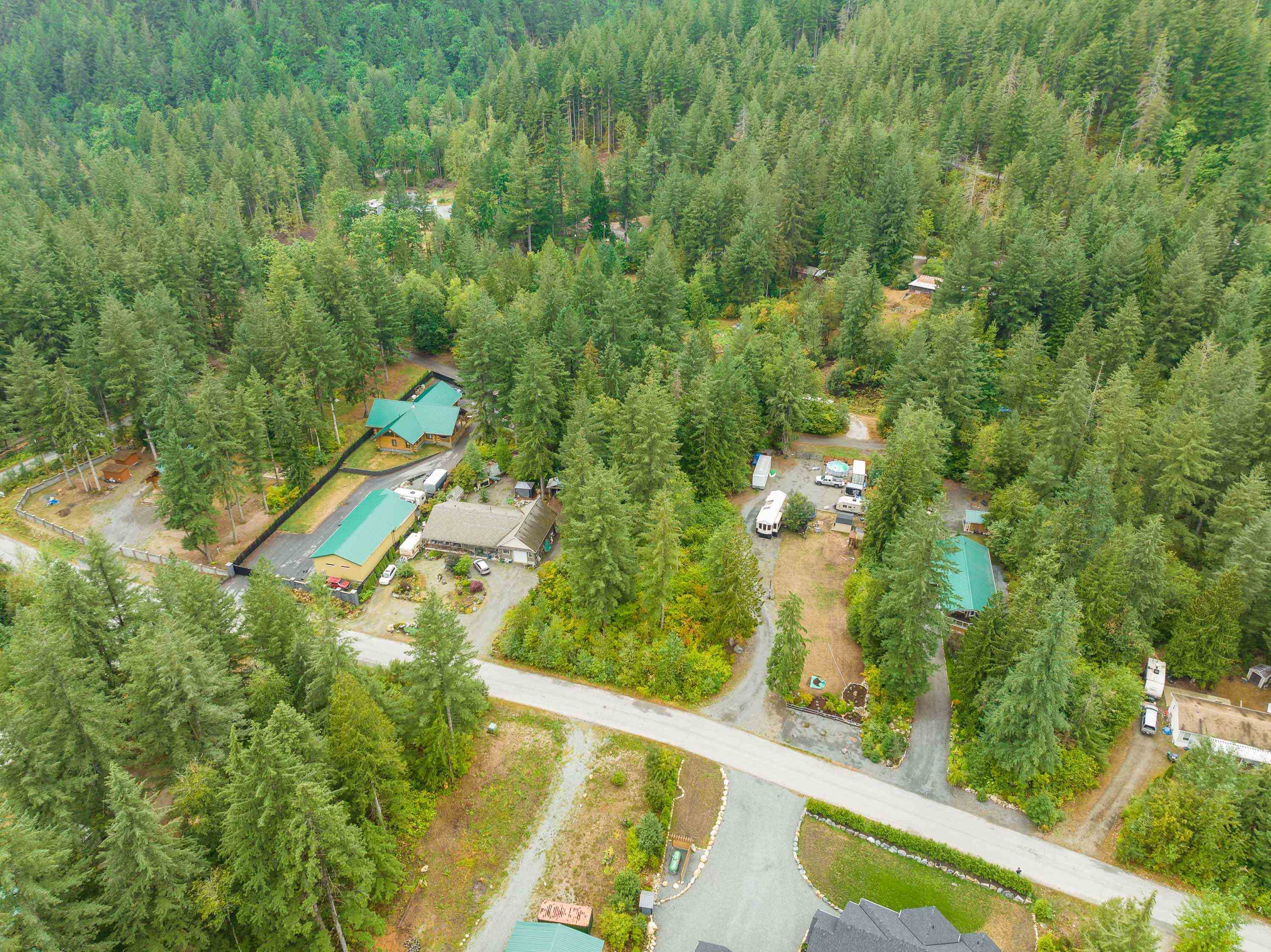 26501 Reynolds Road, Hope, BC, V0X 1L3 - 4
