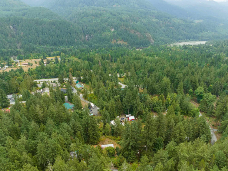 26501 Reynolds Road, Hope, BC, V0X 1L3 - 9