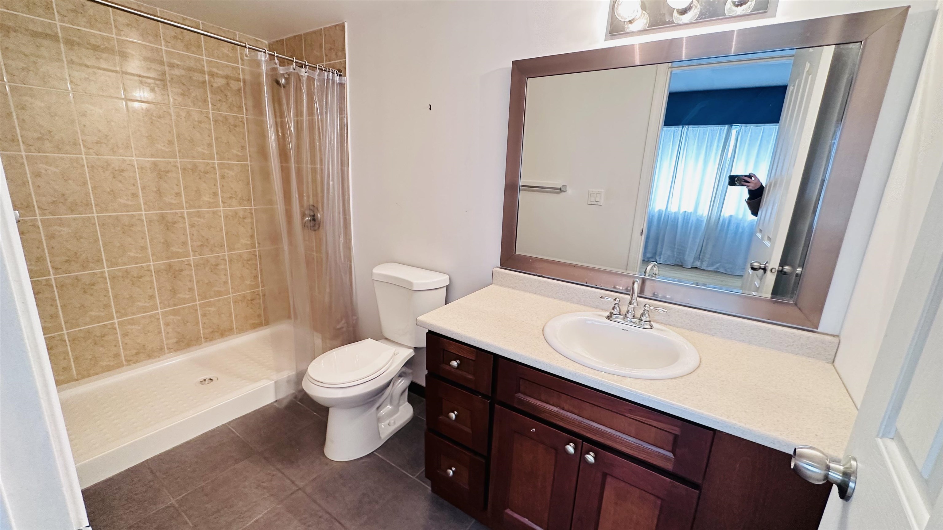 7375 Hudson Street, Vancouver, BC, V6P 4L1 - 8