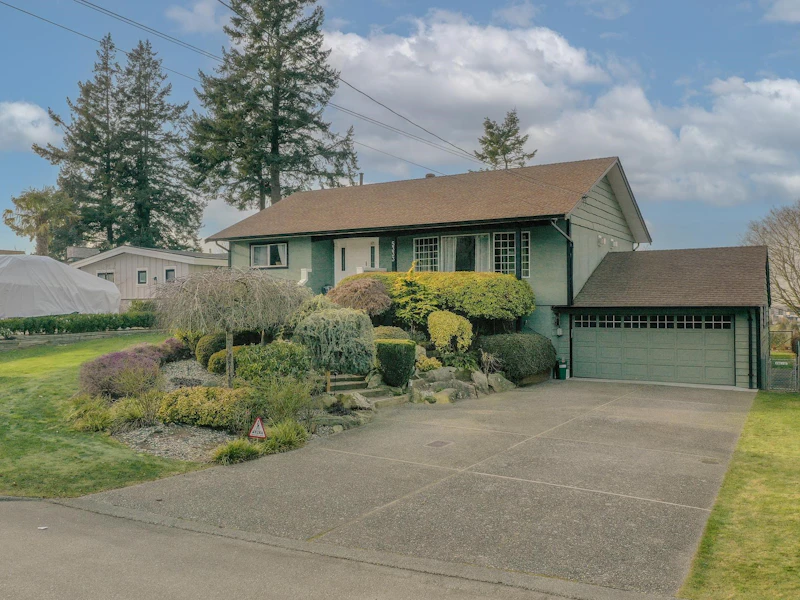5333 Upland Drive, Delta BC V4M 2G3